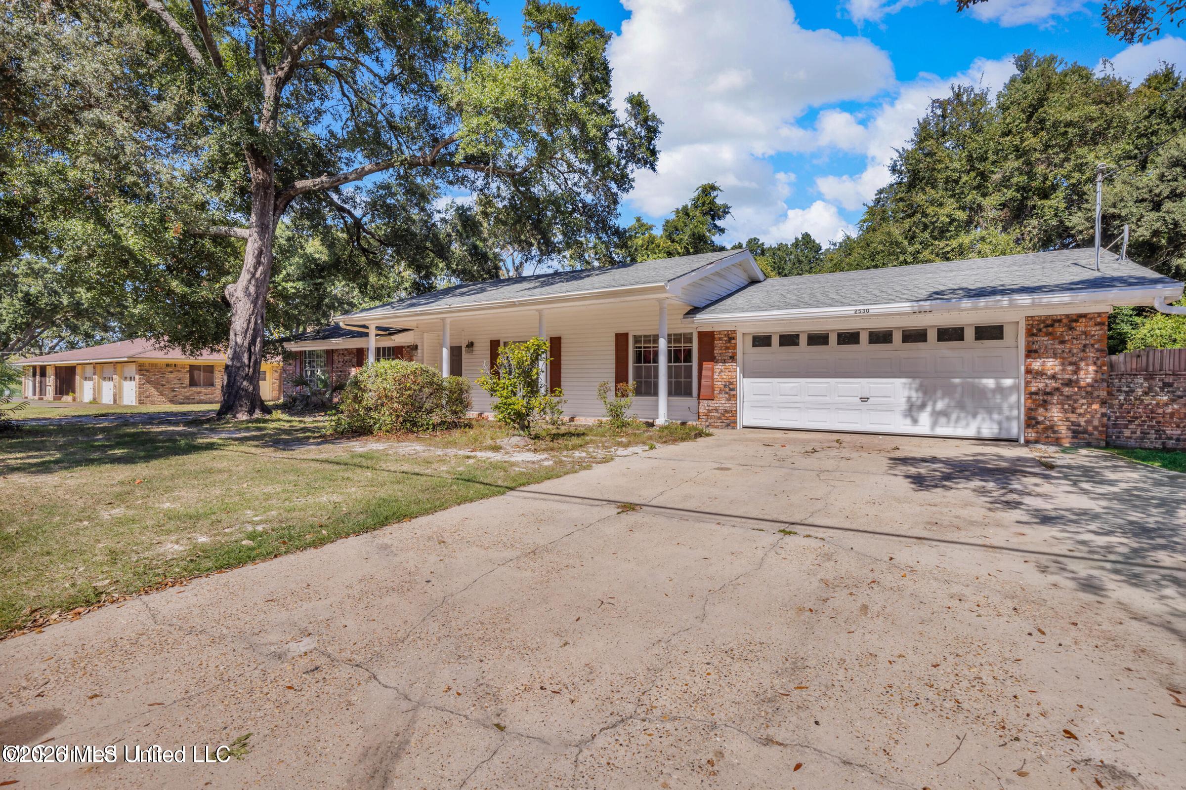 2530 Old Bay Road Biloxi, MS 39531 - Photo 2 of 23 oldbay3