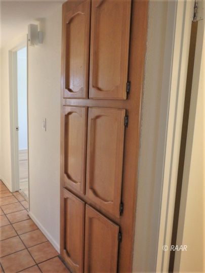 633 South Gemstone Street Ridgecrest, CA 93555 - Photo 18 of 35 a close view of a closet