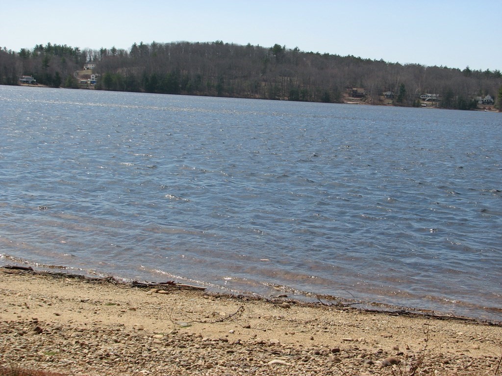 44 Bluefield Road Ashburnham, MA 01430 - Photo 4 of 20