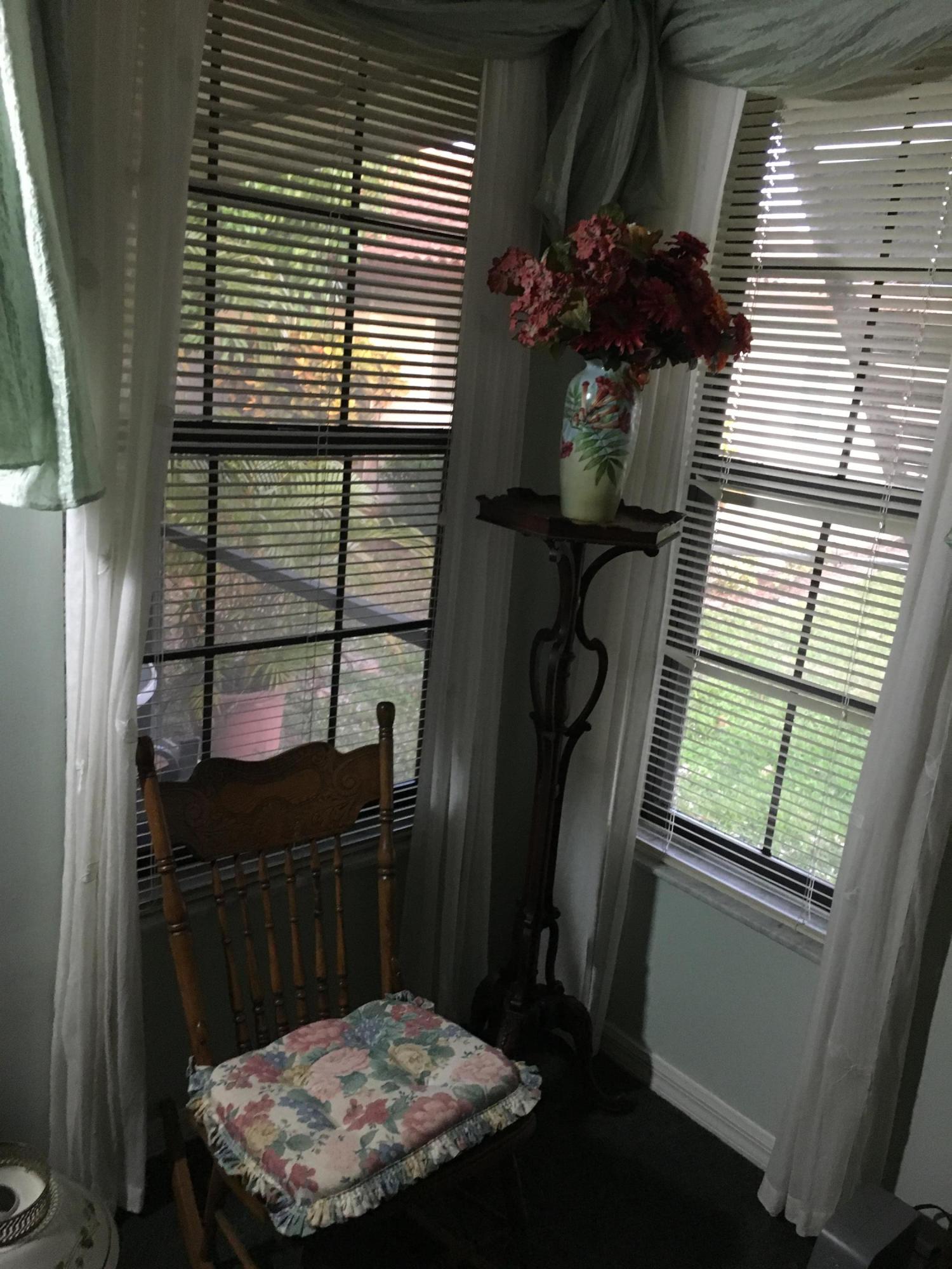 332 Northwest 42nd Street Boca Raton, FL 33431 - Photo 6 of 10 332 NW 42nd St. 2nd BR