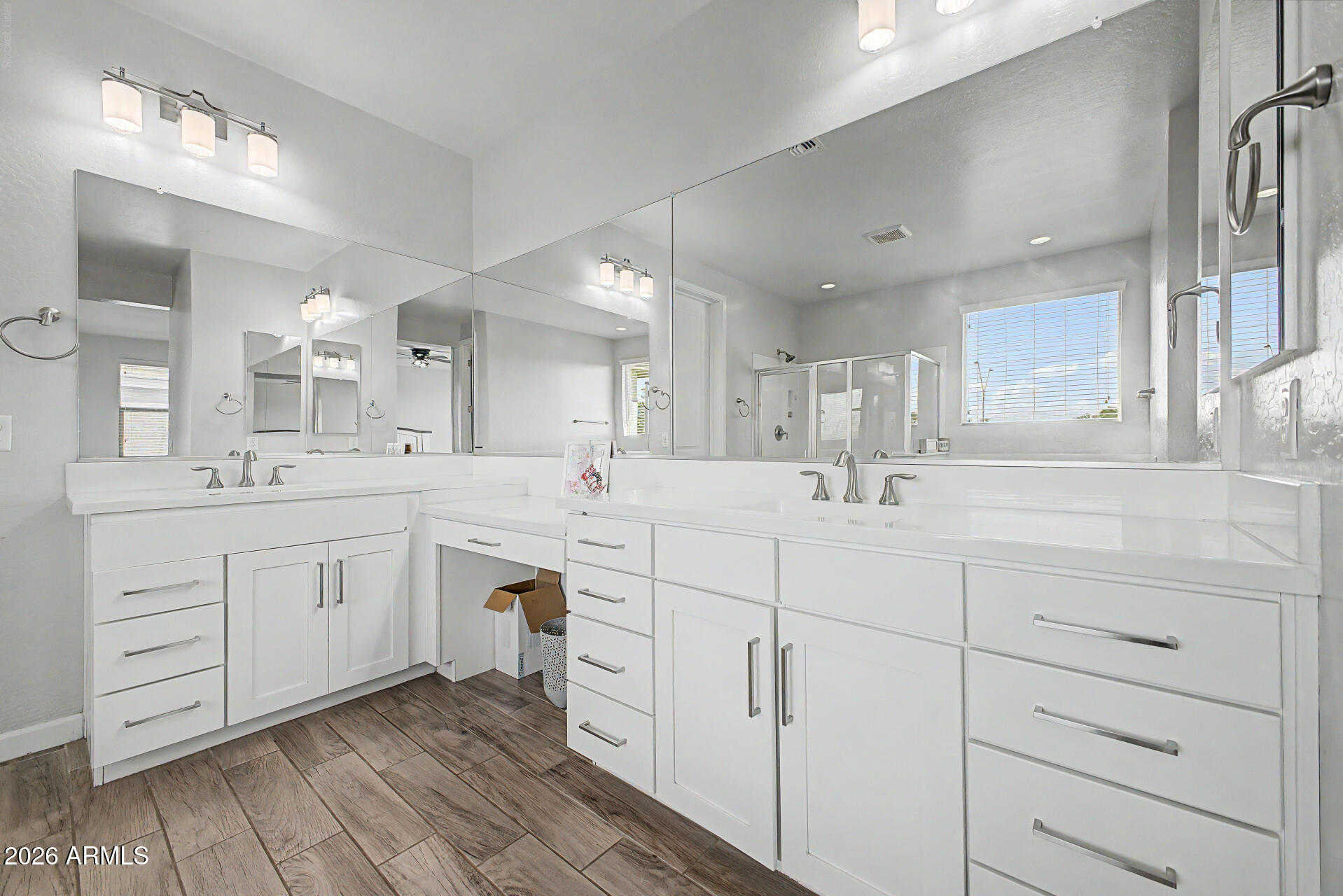 14369 West Wethersfield Road Surprise, AZ 85379 - Photo 20 of 53 18 - Wethersfield