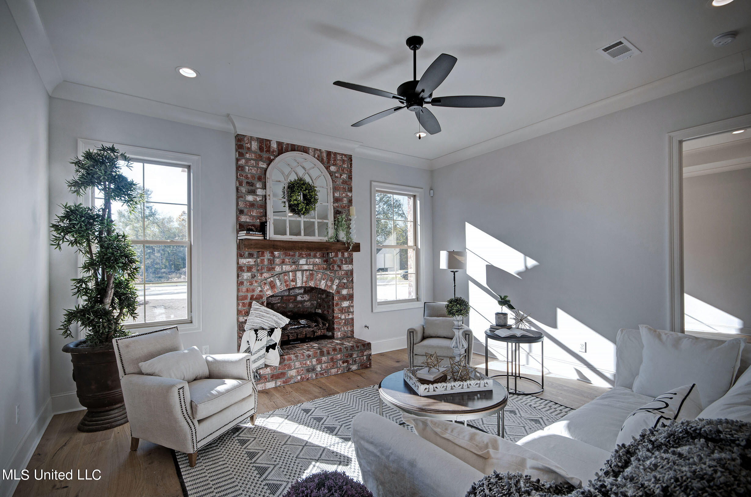 120 Freedom Ring Drive Brandon, MS 39047 - Photo 5 of 27 IMGP7764_5_6