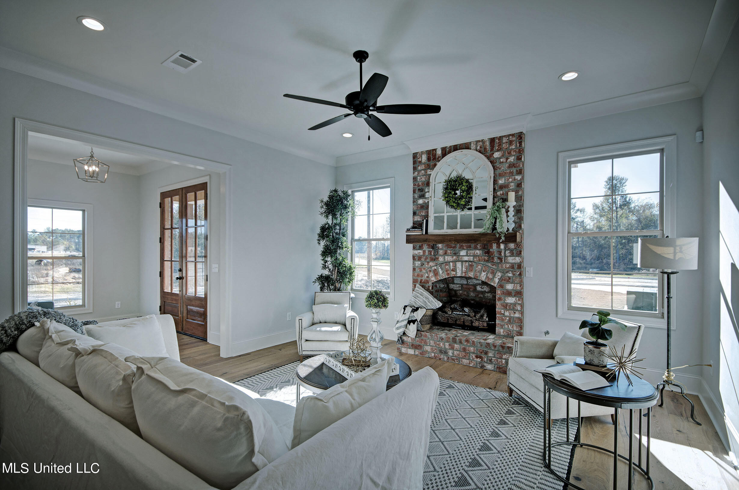 120 Freedom Ring Drive Brandon, MS 39047 - Photo 6 of 27 IMGP7767_8_9