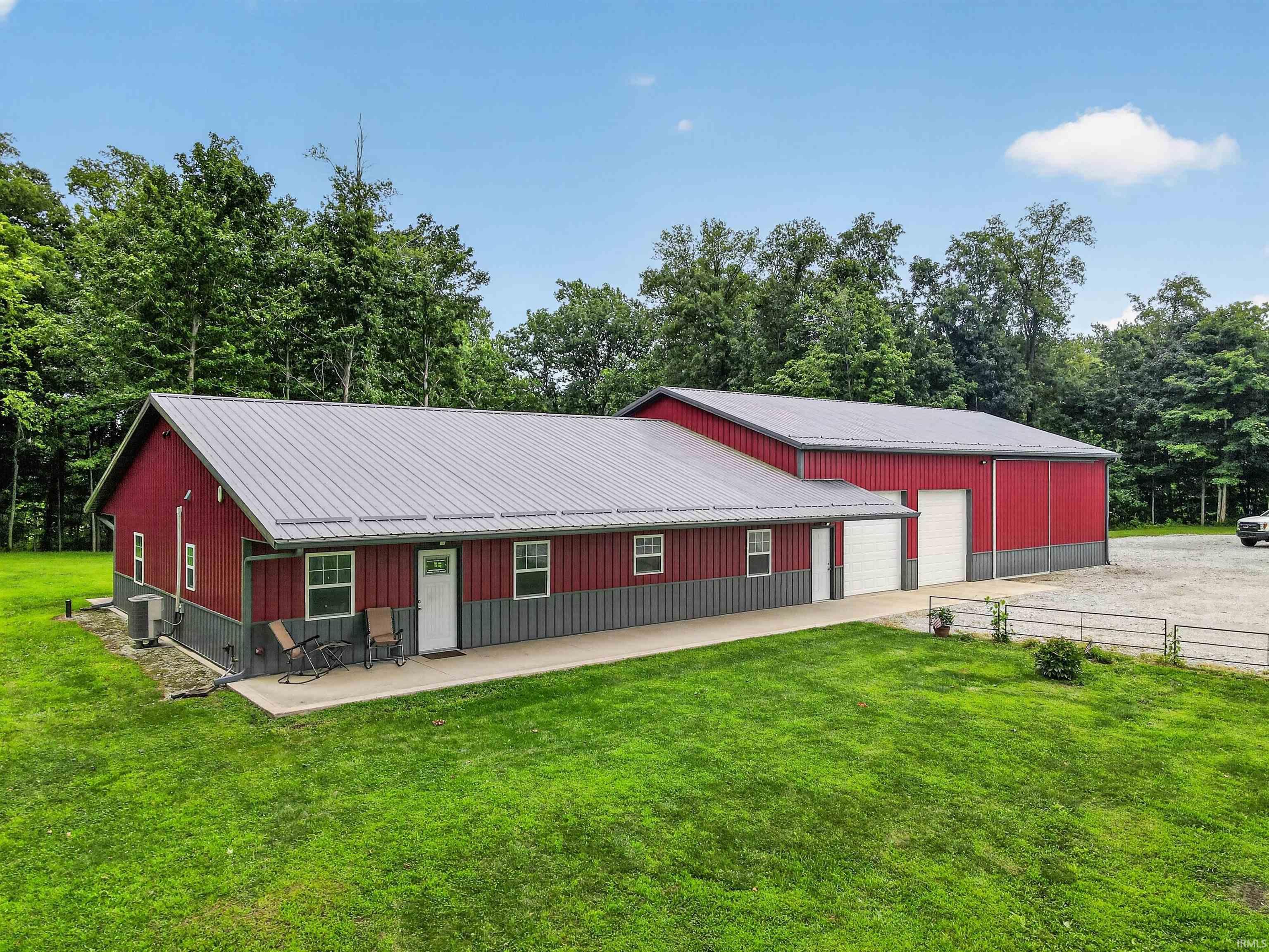9560 West Chapel Road Andrews, IN 46702 - Photo 4 of 40 Gallery Image 4