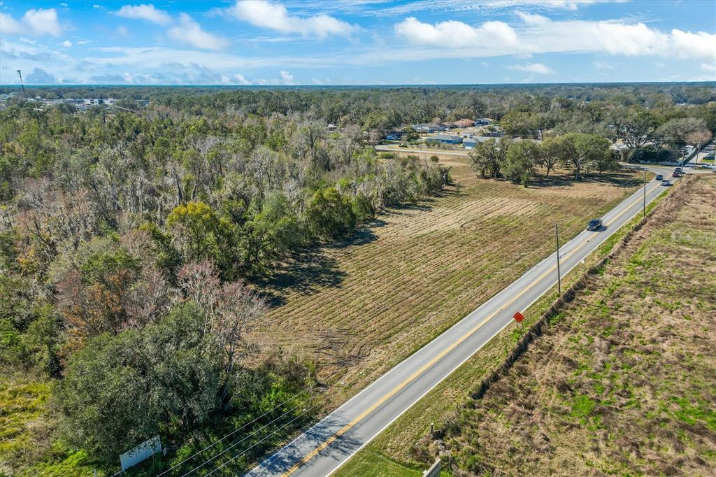 7835 Kathleen Road Lakeland, FL 33810 - Photo 10 of 10 a view of a balcony with an outdoor space