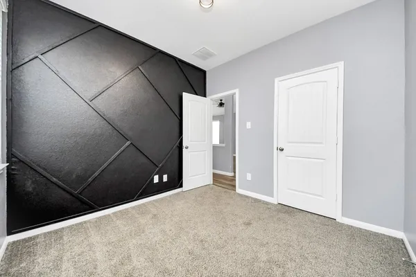 $2,050 | 2335 Spring Hollow Drive, Baytown, TX 77521