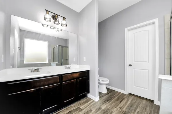 $2,050 | 2335 Spring Hollow Drive, Baytown, TX 77521