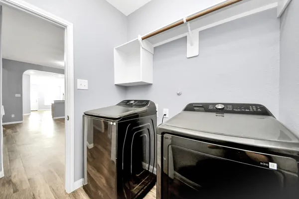 $2,050 | 2335 Spring Hollow Drive, Baytown, TX 77521