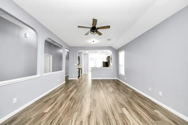 $2,050 | 2335 Spring Hollow Drive, Baytown, TX 77521