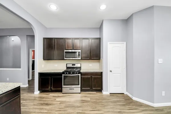 $2,050 | 2335 Spring Hollow Drive, Baytown, TX 77521