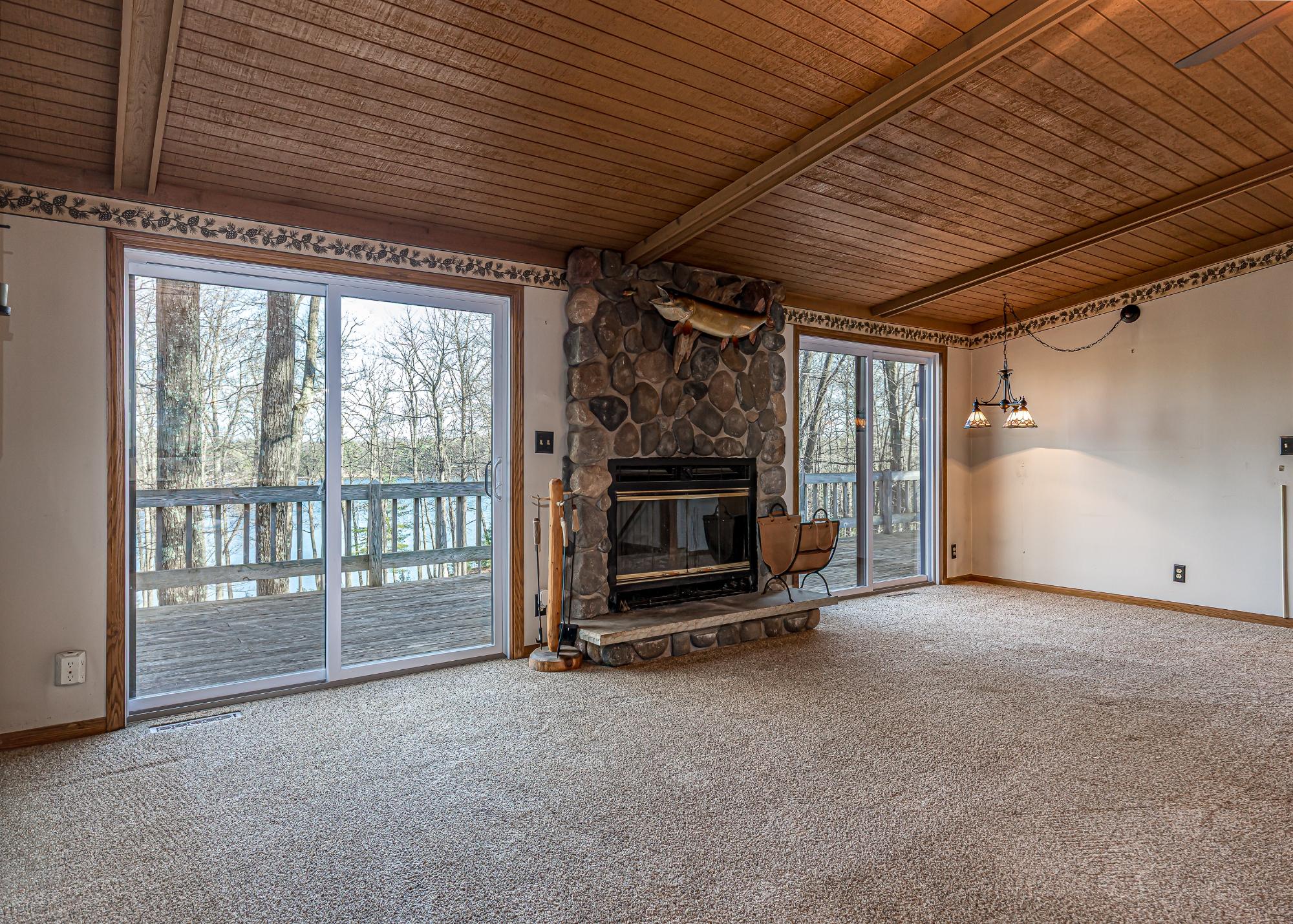 9785 Lee Lake Road Hazelhurst, WI 54531 - Photo 5 of 30 Gallery Image 5