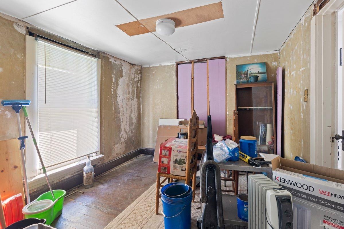 2608 Old Forest Road Lynchburg, VA 24501 - Photo 13 of 17 a room with furniture and a potted plant