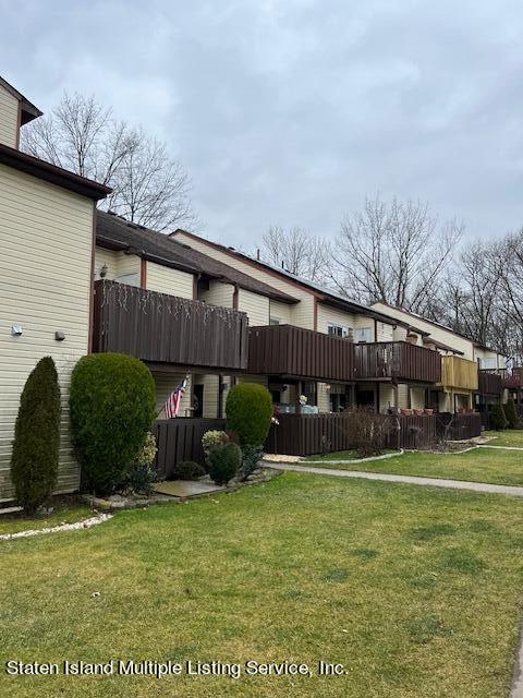 290 Timber Ridge Drive Staten Island, NY 10306 - Photo 1 of 11 490e3753e39a0814ca903c3a0c283b10