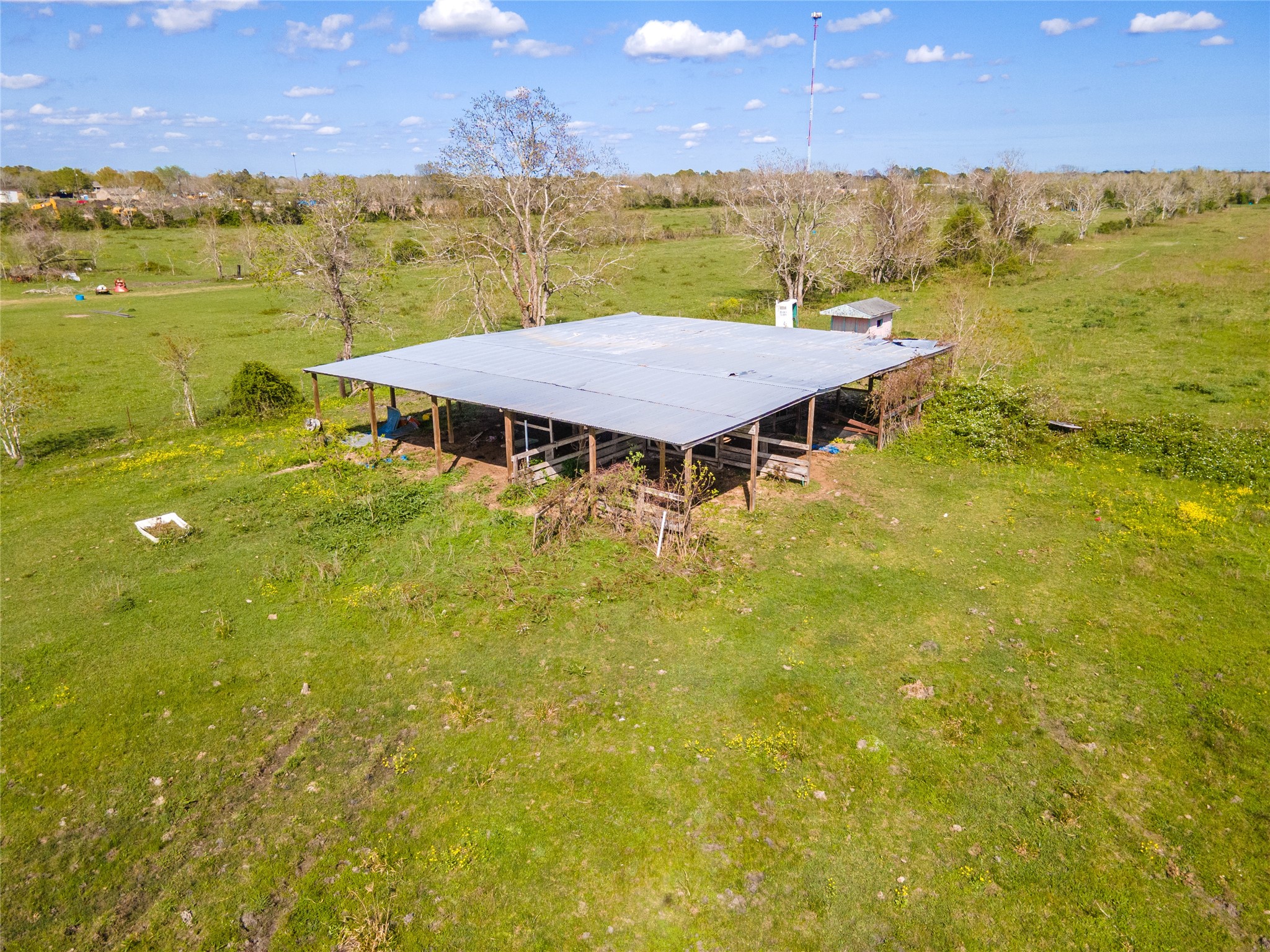2313 Shanks Road Angleton, TX 77515 - Photo 8 of 20 a view of an ocean view