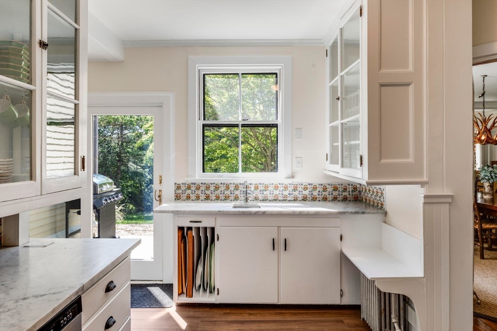 802 Hale Street Beverly, MA 01915 - Photo 26 of 41