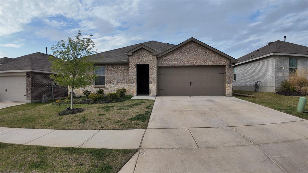 1215 Rustic Vw Lane Denton, TX 76207 - Photo 2 of 25