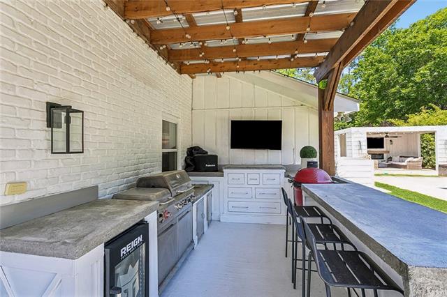 655 Barbara Place Mandeville, LA 70448 - Photo 28 of 37