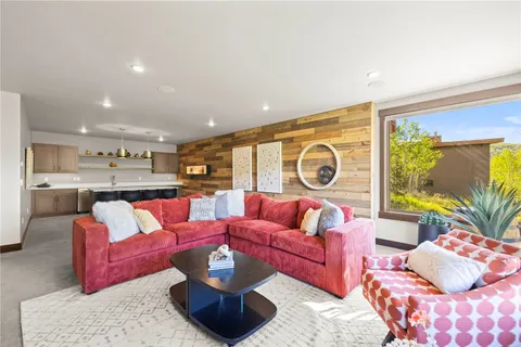 $3,250,000 | 814 Maryland Creek Road, Silverthorne, CO 80498