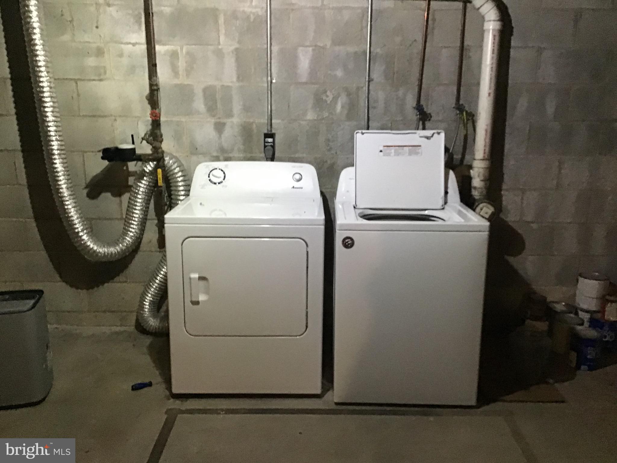 205 Ringgold Street Waynesboro, PA 17268 - Photo 18 of 18 Laundry