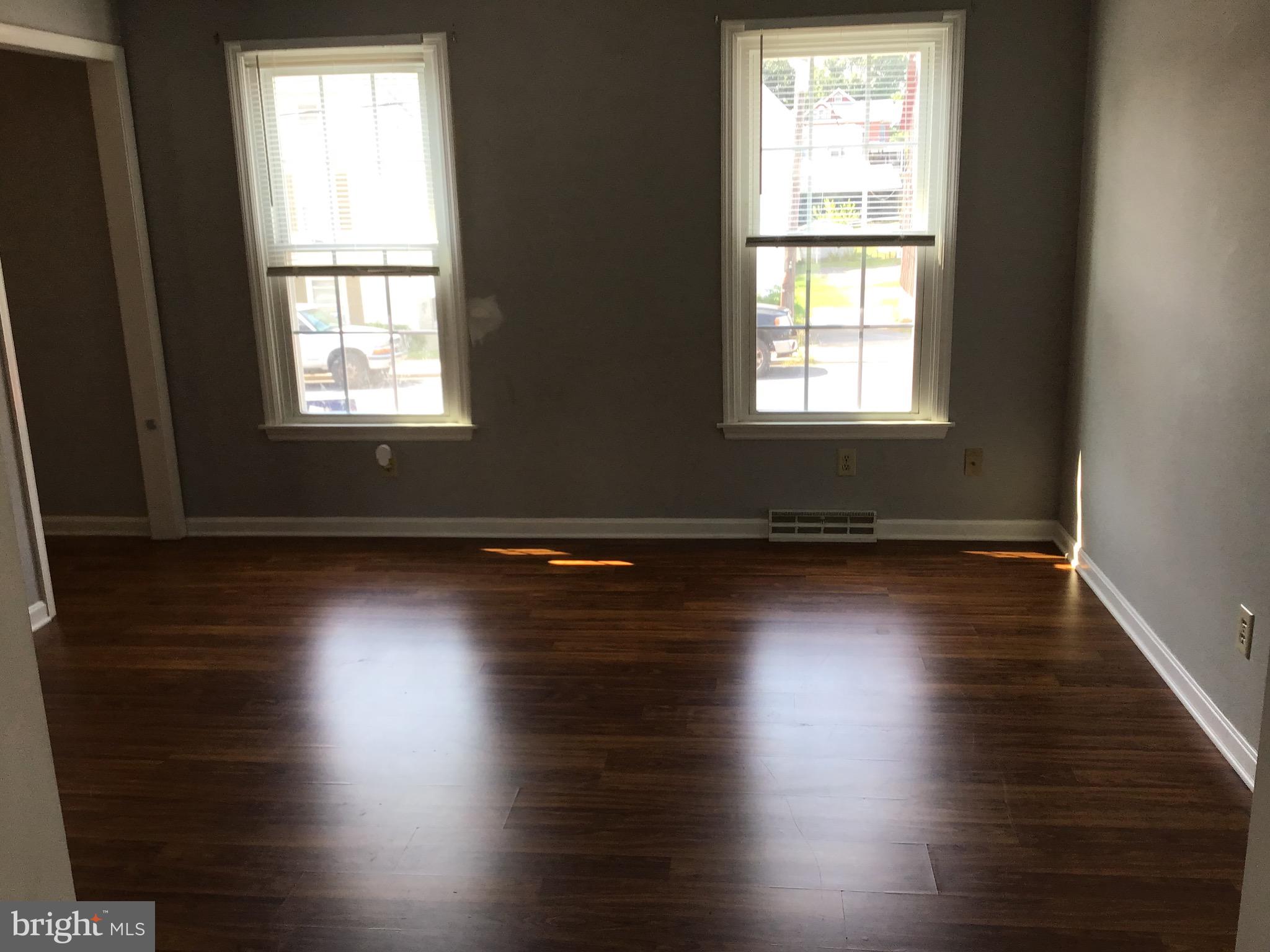 205 Ringgold Street Waynesboro, PA 17268 - Photo 4 of 18 Living room
