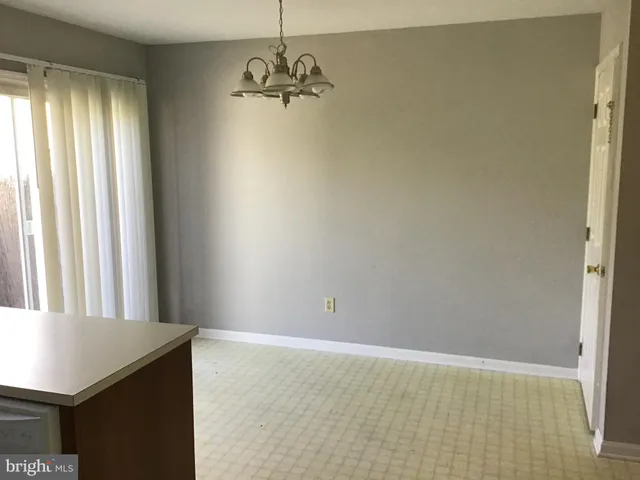 $1,350 | 205 Ringgold Street, Waynesboro, PA 17268