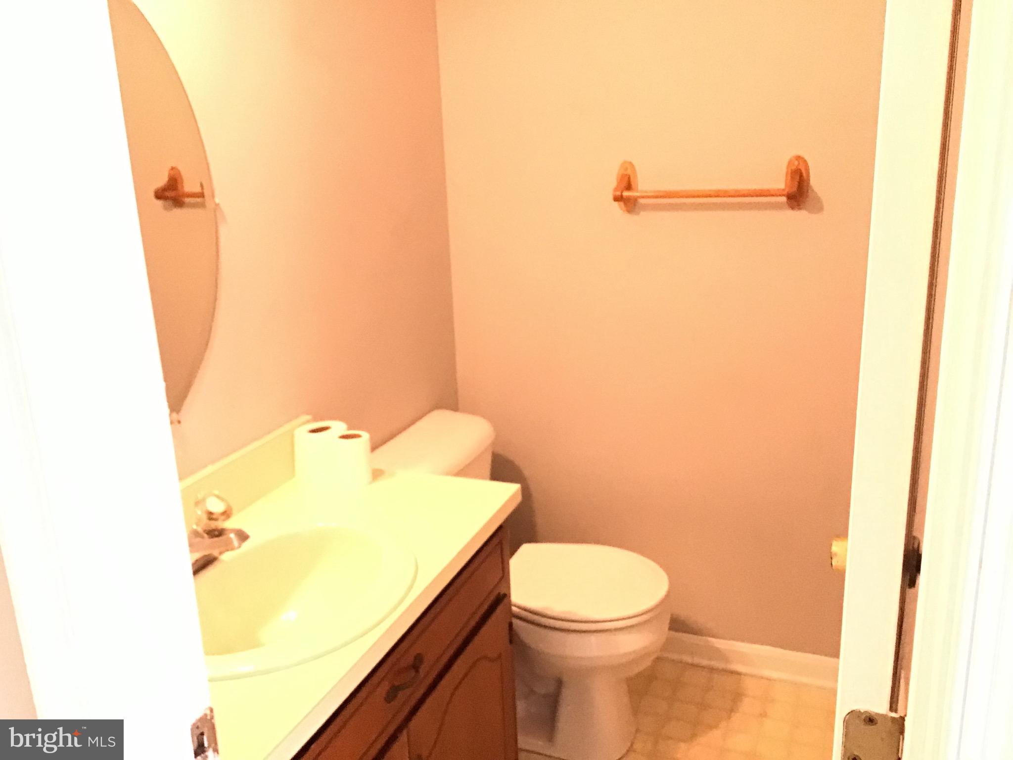 205 Ringgold Street Waynesboro, PA 17268 - Photo 9 of 18 Half bath