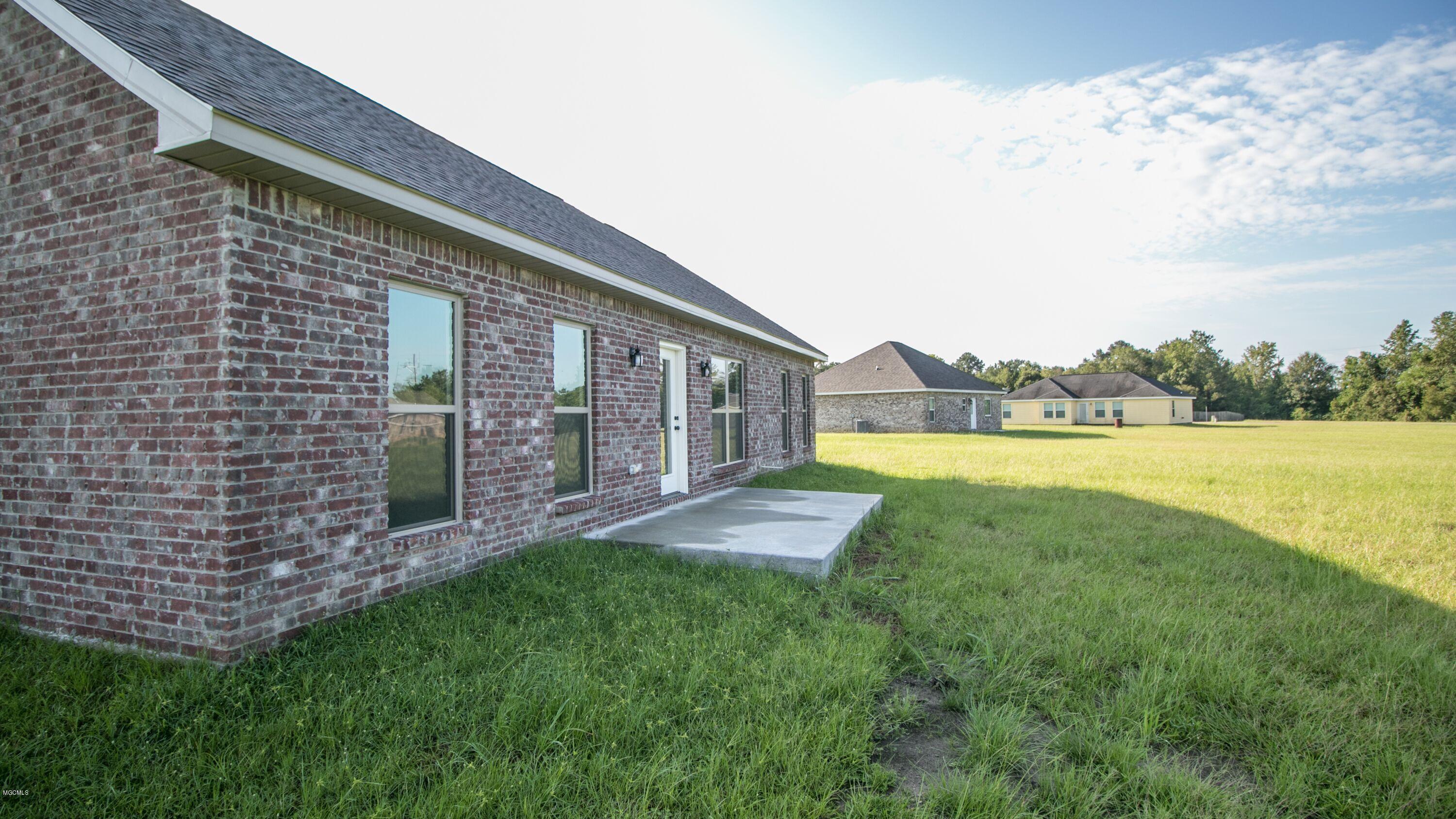 138 Hunters Trace Picayune, MS 39466 - Photo 12 of 13 Back View House Hunters trace for MLS