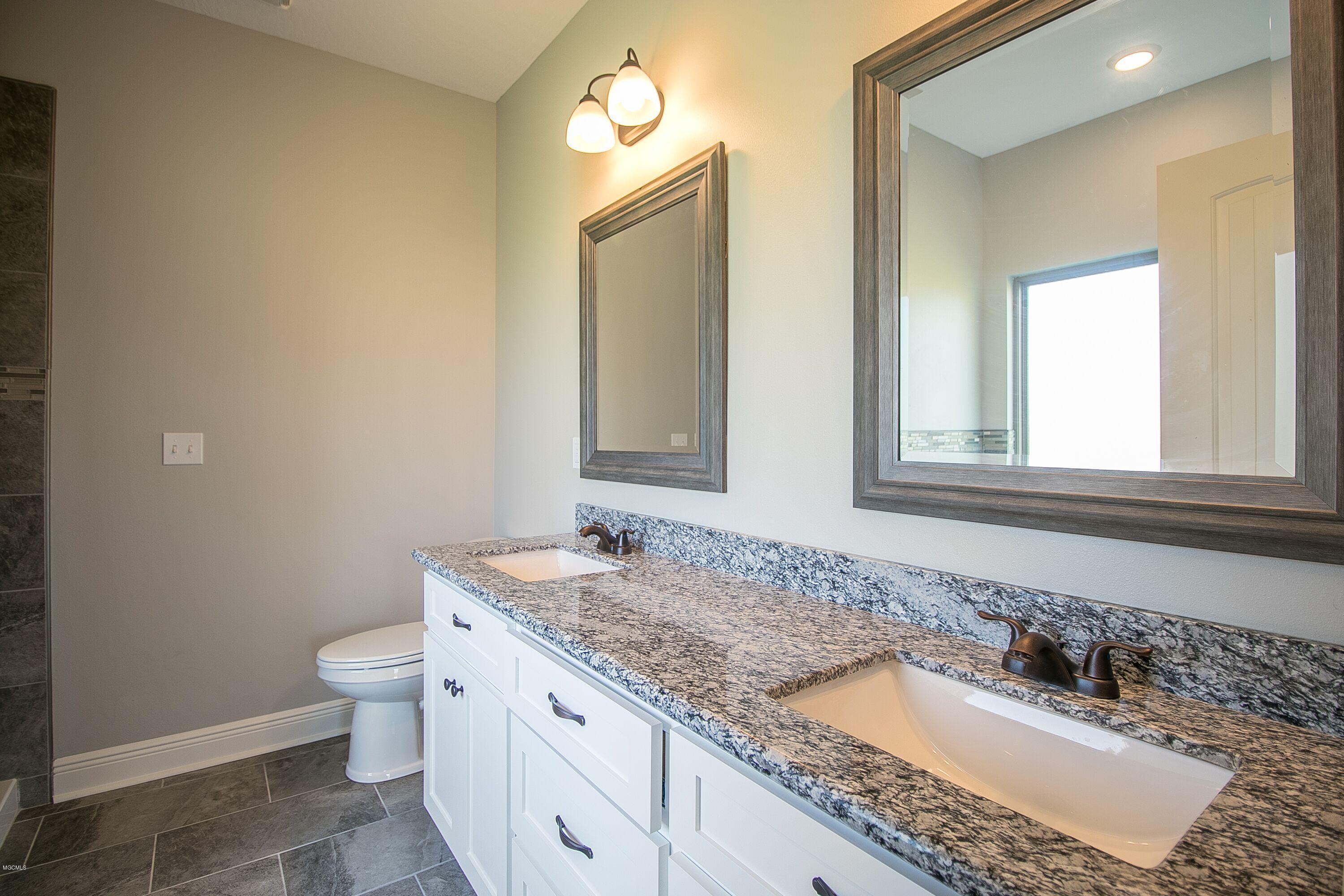 138 Hunters Trace Picayune, MS 39466 - Photo 8 of 13 Master Bath Hunters Trace for MLS