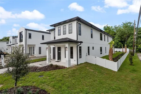 $1,335,000 | 925 Lake Emerald Drive, Orlando, FL 32806