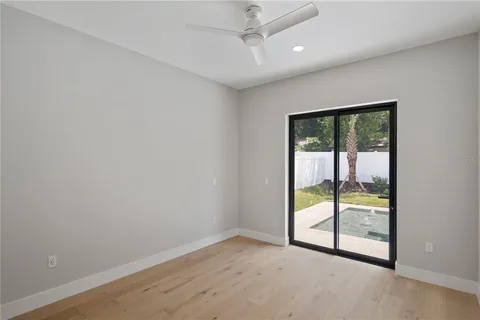 $1,335,000 | 925 Lake Emerald Drive, Orlando, FL 32806