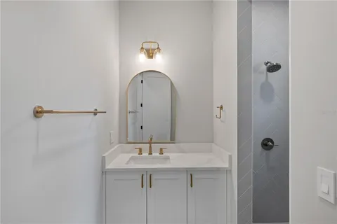 $1,335,000 | 925 Lake Emerald Drive, Orlando, FL 32806