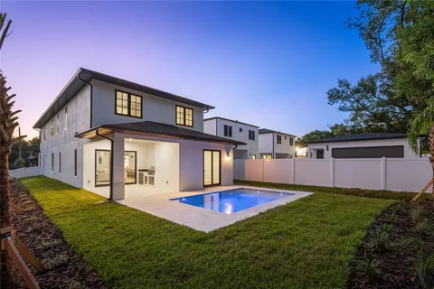 $1,335,000 | 925 Lake Emerald Drive, Orlando, FL 32806