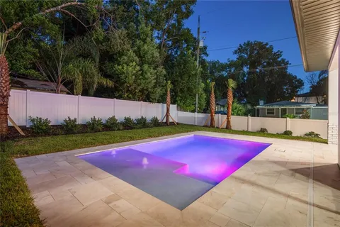 $1,335,000 | 925 Lake Emerald Drive, Orlando, FL 32806