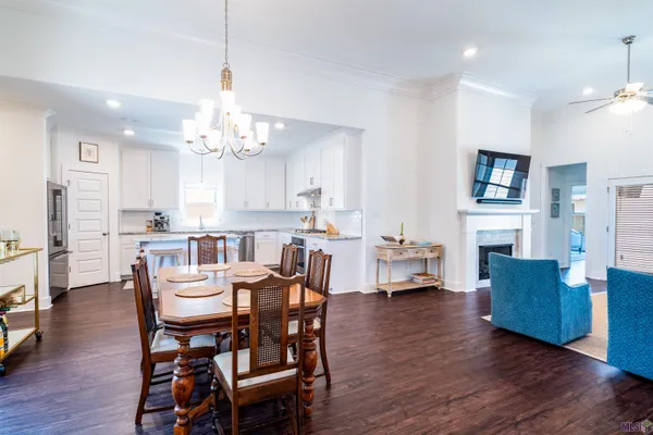 $364,500 | 550 Gadwell Drive, Baton Rouge, LA 70810