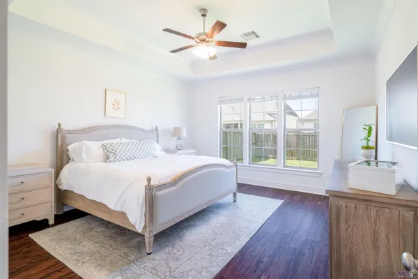 $364,500 | 550 Gadwell Drive, Baton Rouge, LA 70810