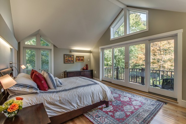 27 Maple Street Lexington, MA 02420 - Photo 10 of 24 Gallery Image 10