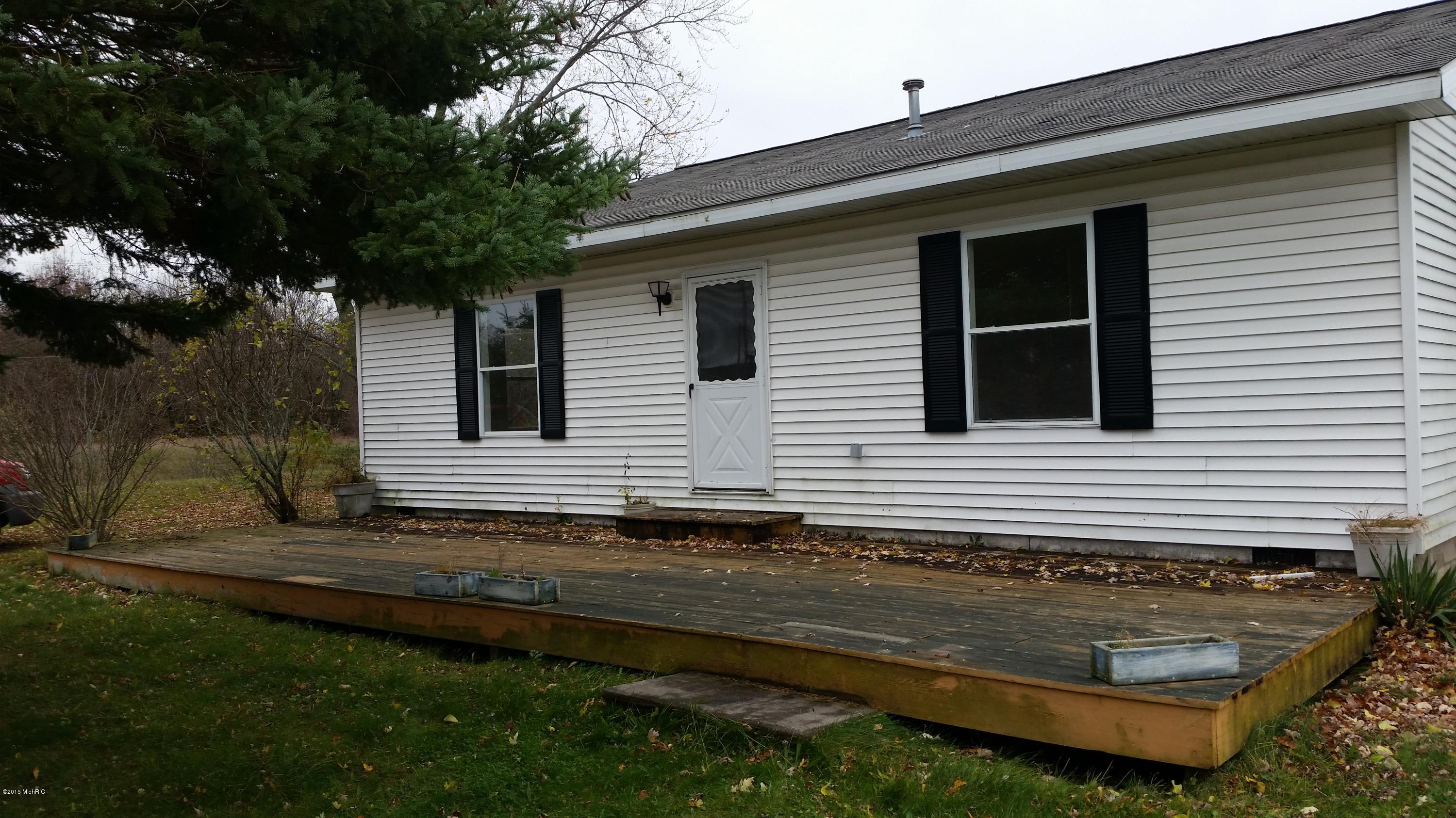 14299 Heffron Rd. Belding 061
