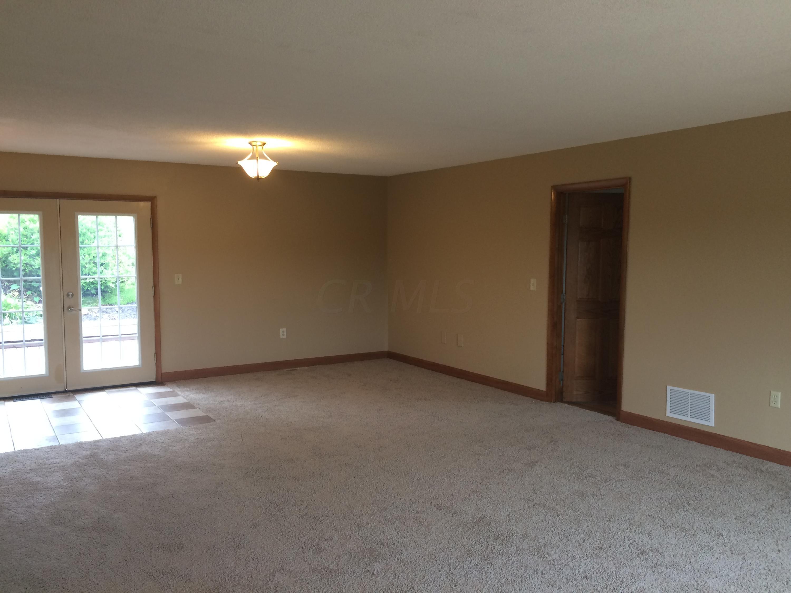 1151 Beaver Run Road Southeast Hebron, OH 43025 - Photo 4 of 39