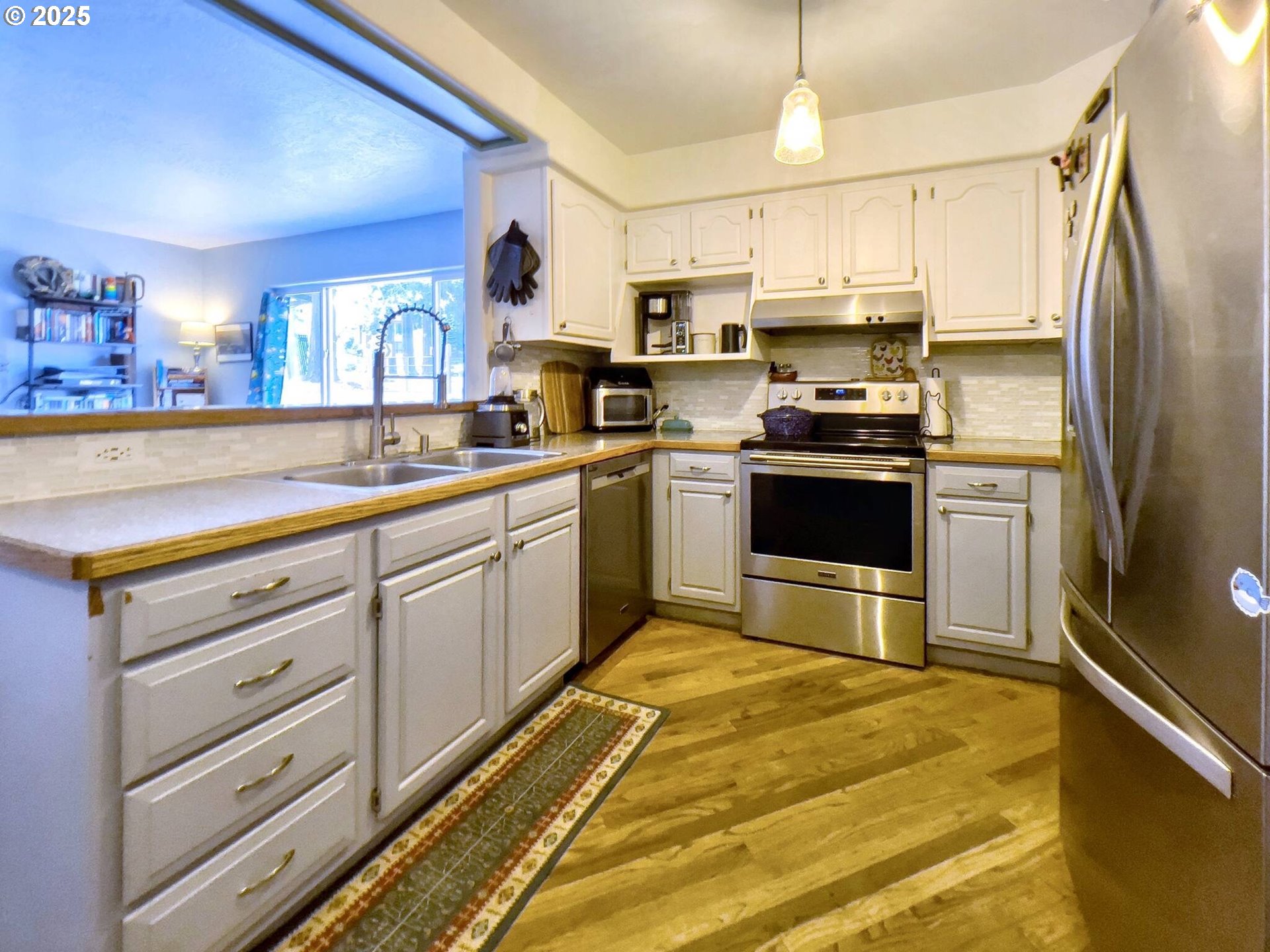 17928 Webster Road Gladstone, OR 97027 - Photo 6 of 22