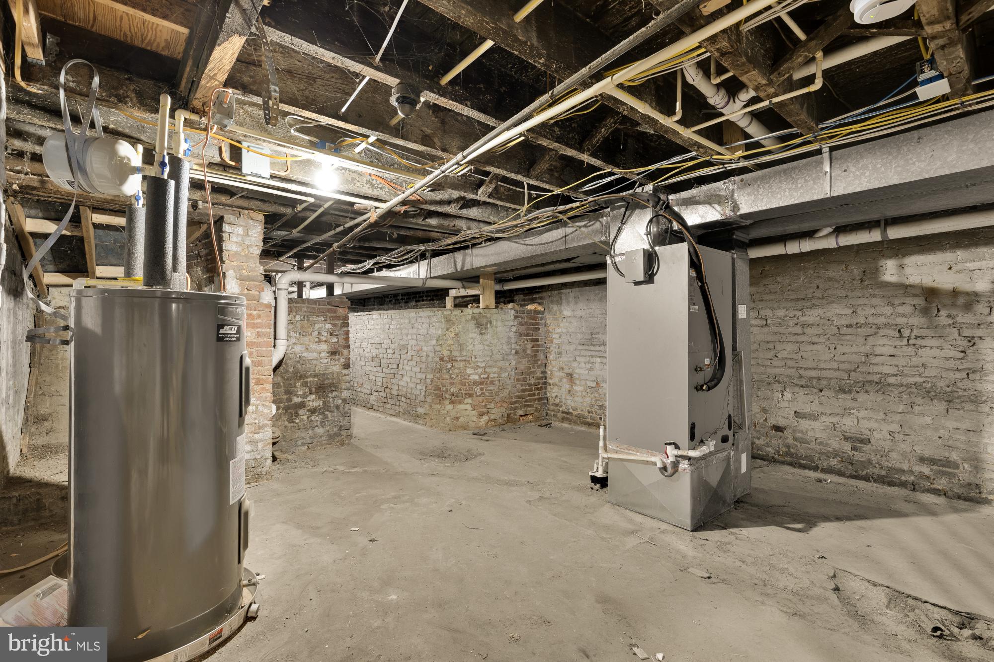 2208 East Baltimore Street Baltimore, MD 21231 - Photo 41 of 46 a view of a room with wooden walls
