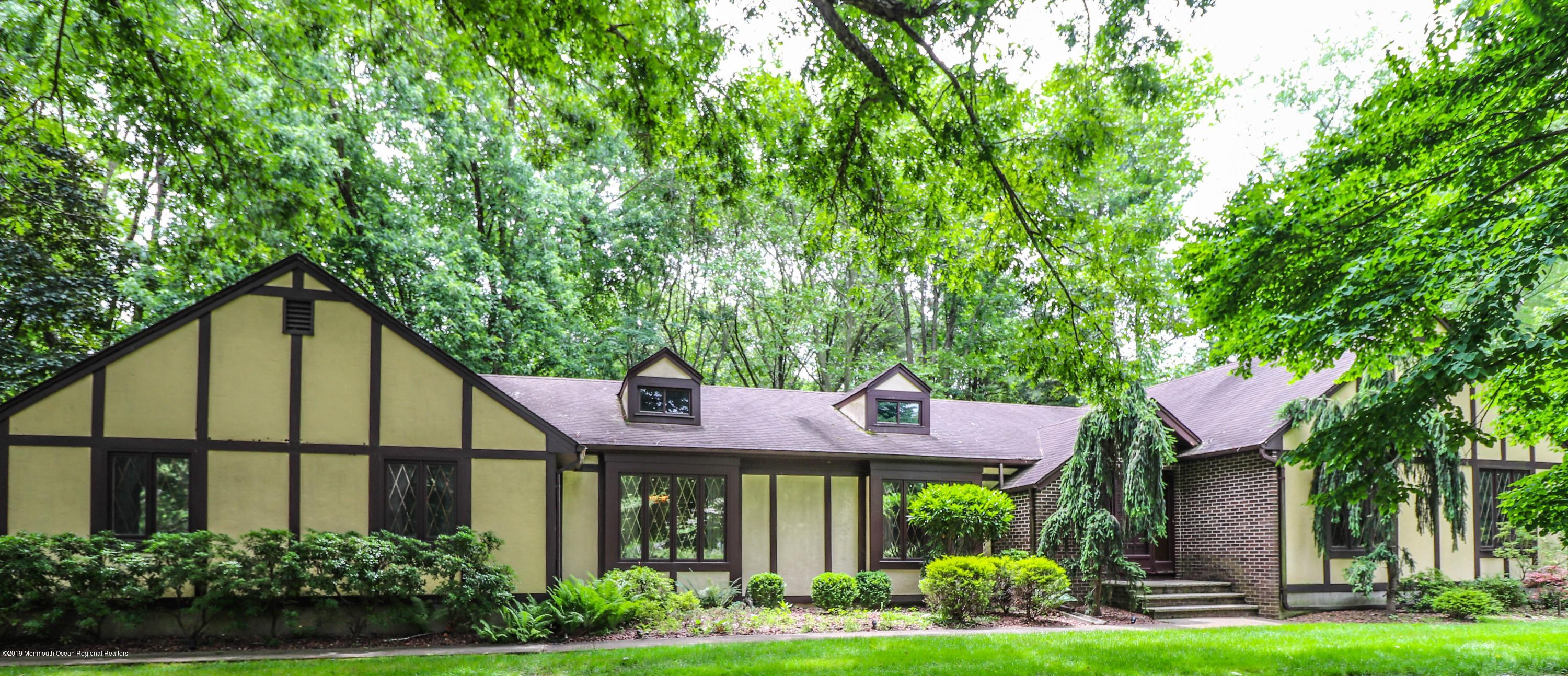 31 Rimwood Lane Colts Neck, NJ 07722 - Photo 1 of 29 Front Exterior 5a