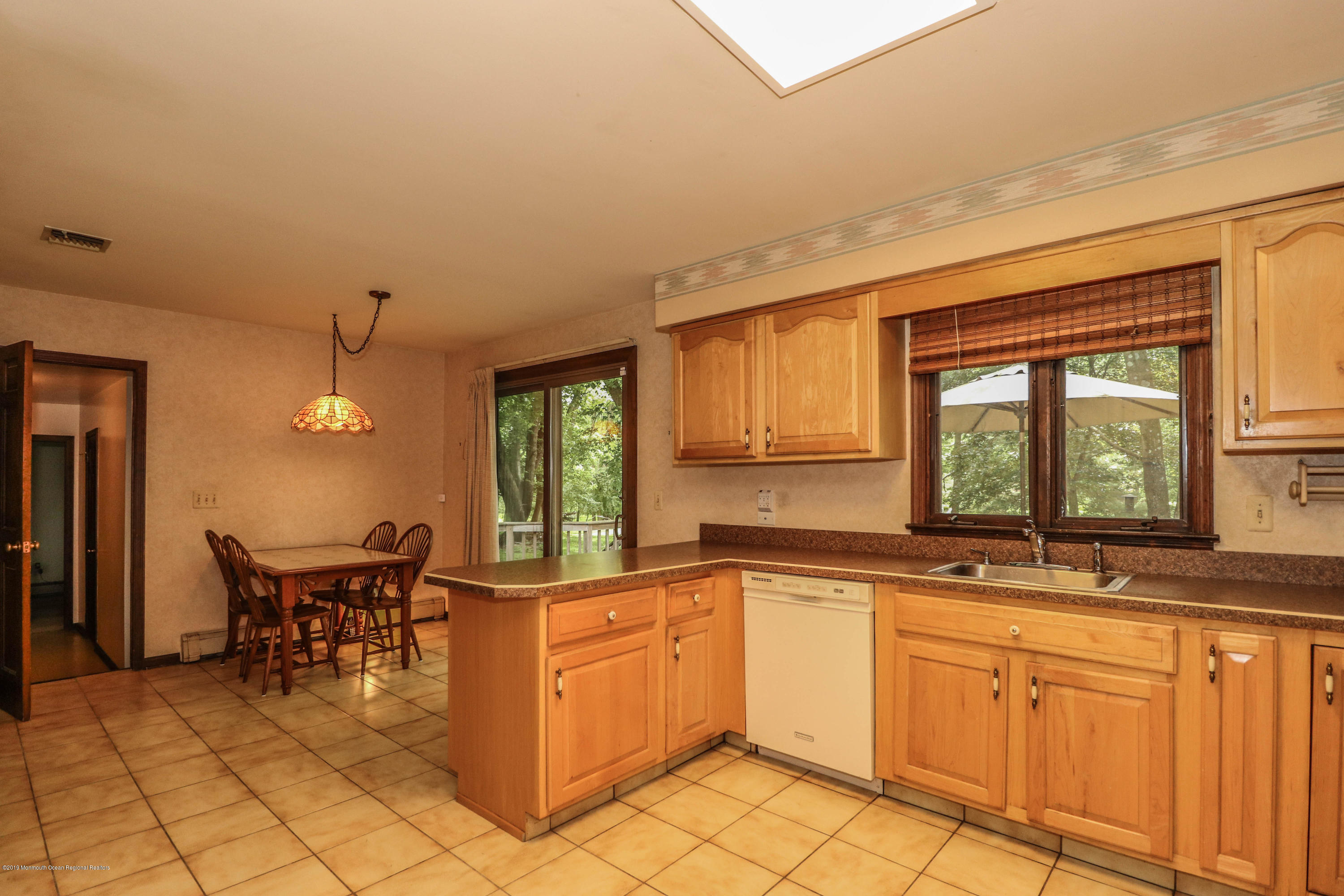 31 Rimwood Lane Colts Neck, NJ 07722 - Photo 8 of 29 Kitchen 2