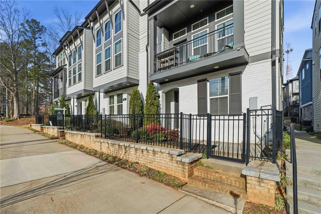 826 South Columbia Drive Decatur, GA 30030 - Photo 2 of 41