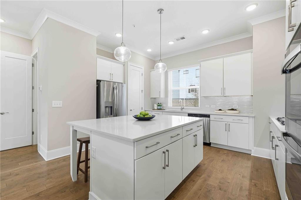 826 South Columbia Drive Decatur, GA 30030 - Photo 6 of 41