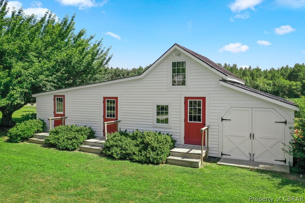 982 Owl Town Road Callao, VA 22435 - Photo 11 of 39