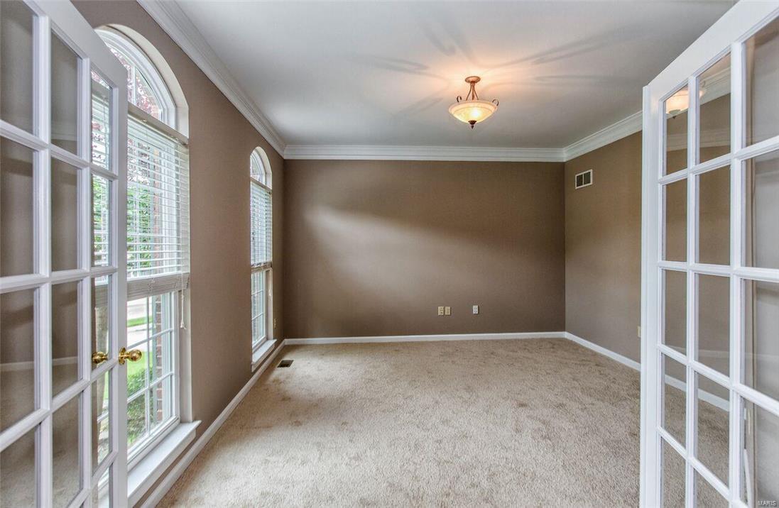 832 Spring Cove Court Eureka, MO 63025 - Photo 12 of 62