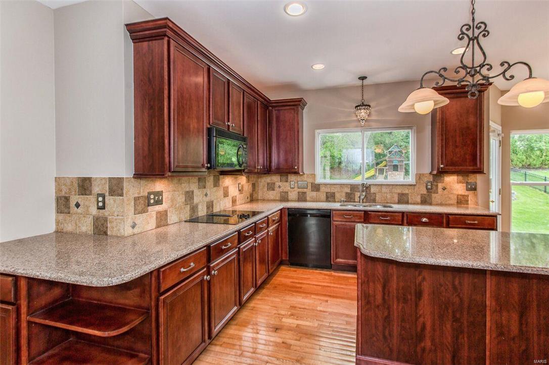 832 Spring Cove Court Eureka, MO 63025 - Photo 21 of 62