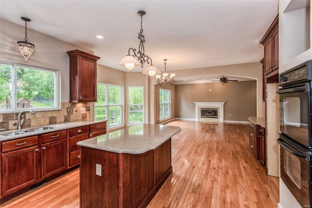 832 Spring Cove Court Eureka, MO 63025 - Photo 22 of 62