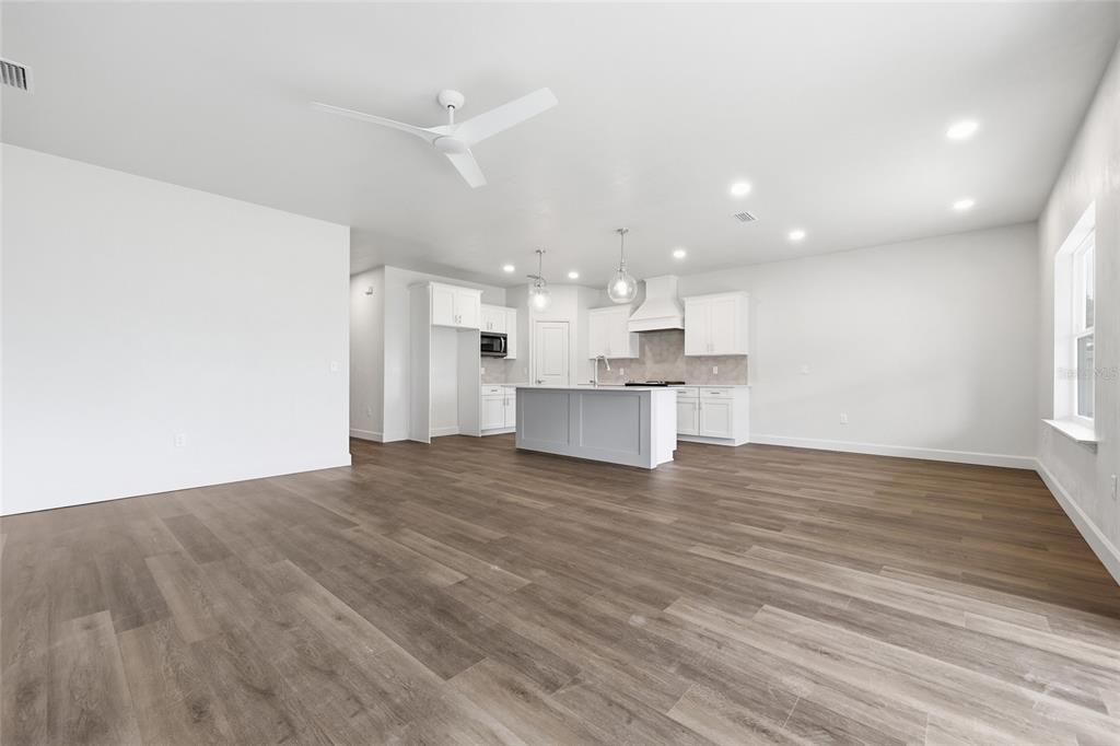 6703 Southwest 10th Lane Gainesville, FL 32607 - Photo 16 of 28 Gallery Image 16