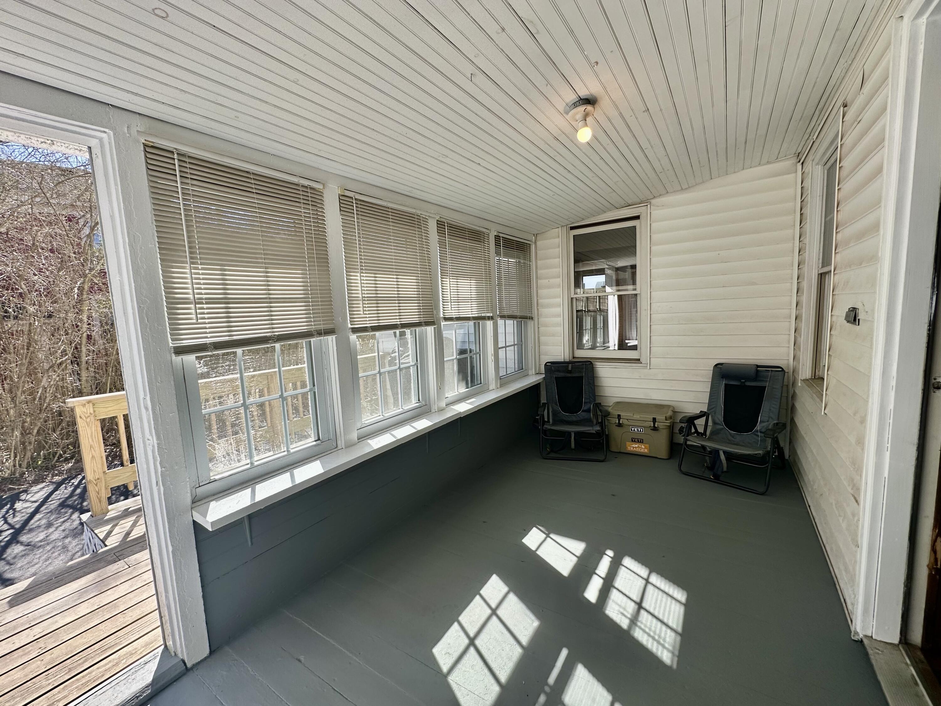 89 Scamman Street Saco, ME 04072 - Photo 19 of 37 89 Scamman St Ext - Unit 1 - Enclosed Po